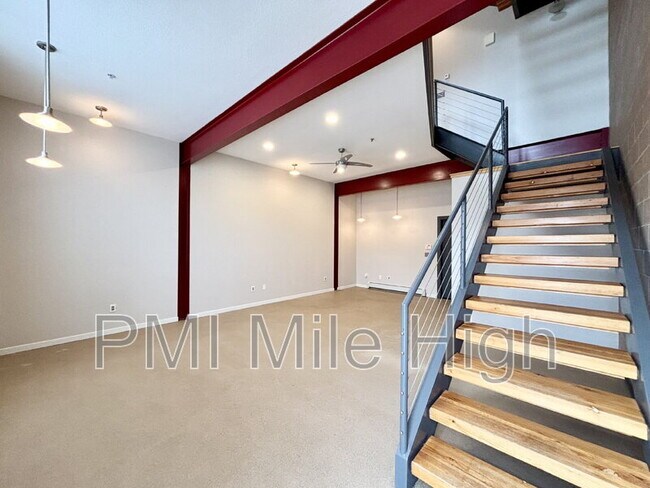 Building Photo - 11857 Bradburn Blvd