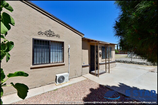 Building Photo - 121 George Orr Rd