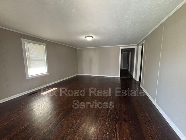 Photo - 1937 Pater Ave House