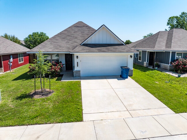 Building Photo - 105 Dove Landing Ct
