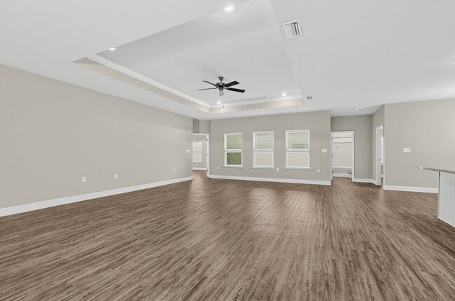 Building Photo - 24848 Smarty Jones Cir
