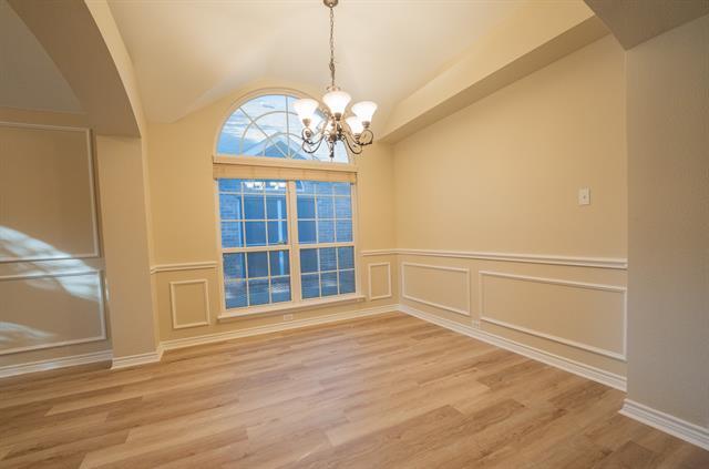 Foto del edificio - 2002 Gardenridge Dr