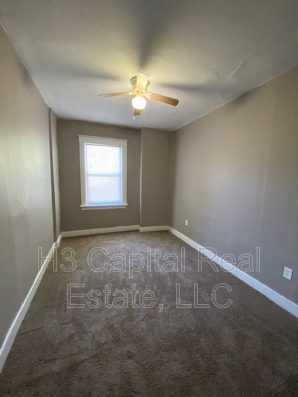 Building Photo - 2460 Benton St