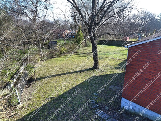Building Photo - 3254 Panorama Dr
