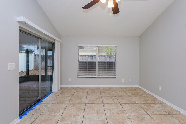 Foto del edificio - 12722 Trowbridge Ln