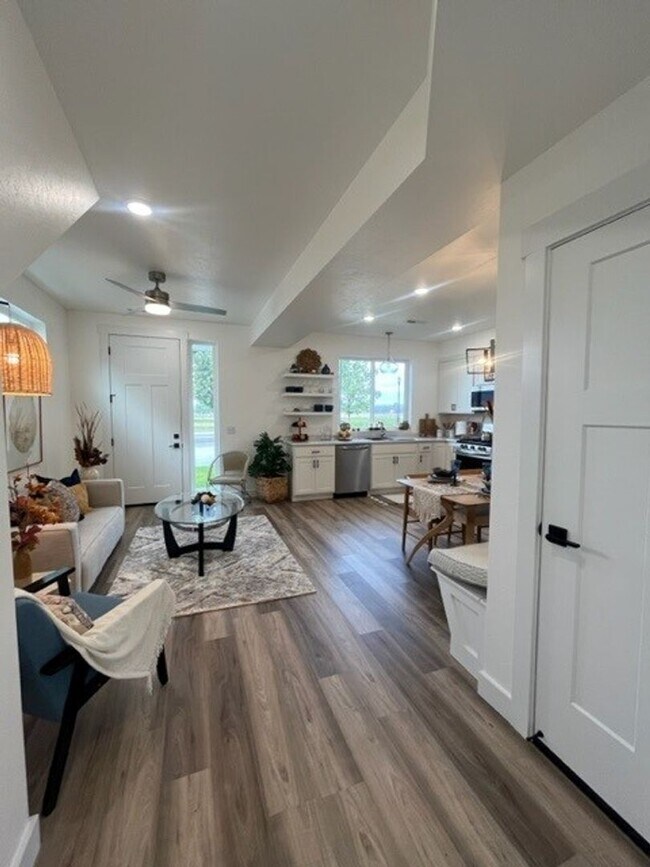 235 Fairgrounds Rd Hamilton, MT House Rental in Hamilton, MT