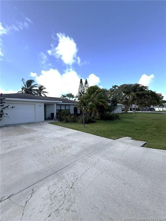 Building Photo - 590 NE Lima Vias