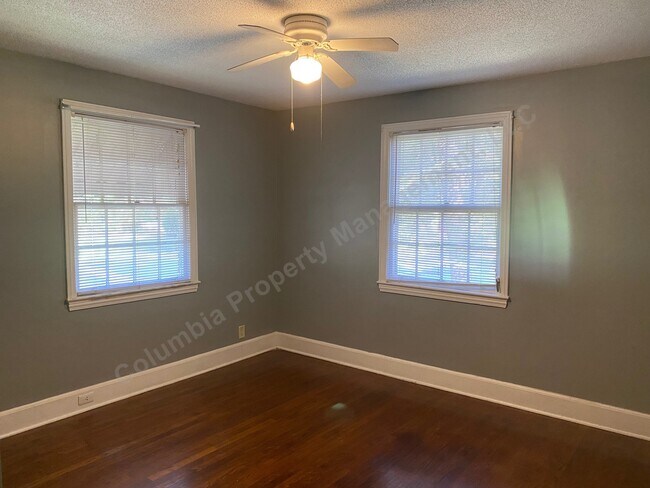 Foto del edificio - 2900 Stratford Rd