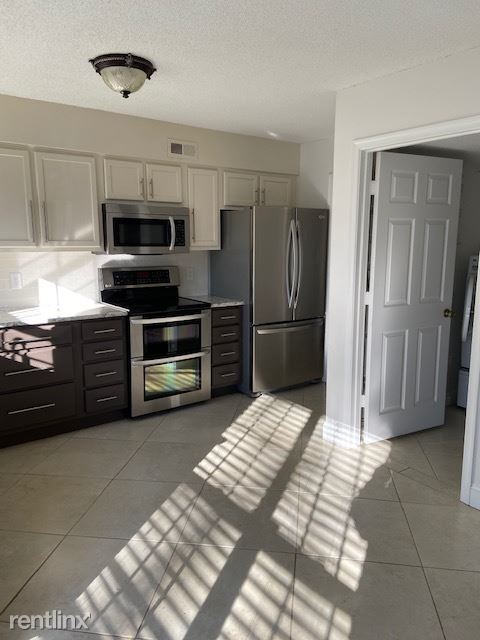 Foto del edificio - 4 br, 2.5 bath House - 4507 Southport Road