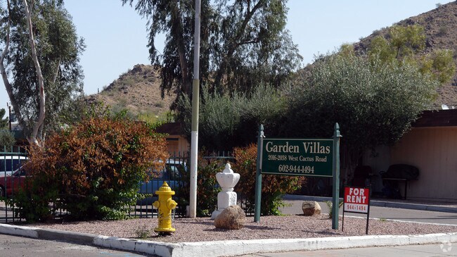 Foto del edificio - Garden Villas