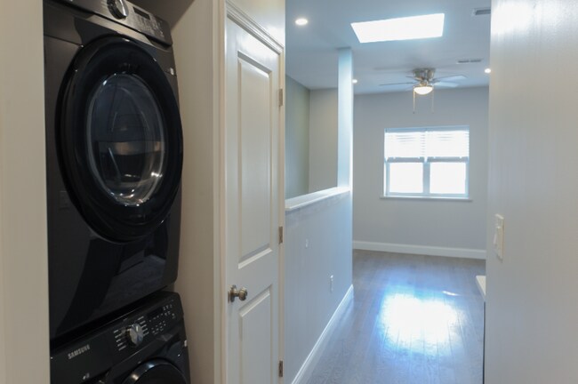 Foto del edificio - 719 Carpenter St