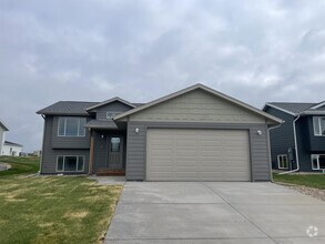 Building Photo - 408 Yelner Dr