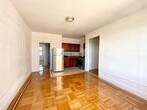 Foto principal - 2 bedroom in Bronx NY 10463