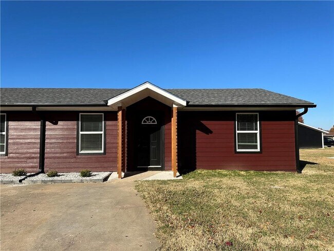 Building Photo - 403 Trailside Ter