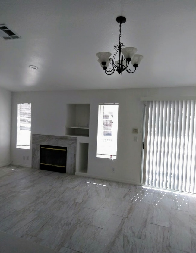 Building Photo - 35 Portofino Way