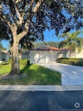 Building Photo - 2481 SW Nettles Ct