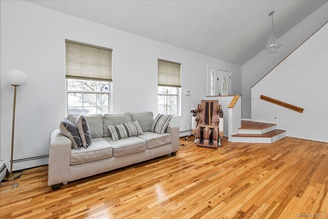 Foto del edificio - 8 Branding Iron Ln