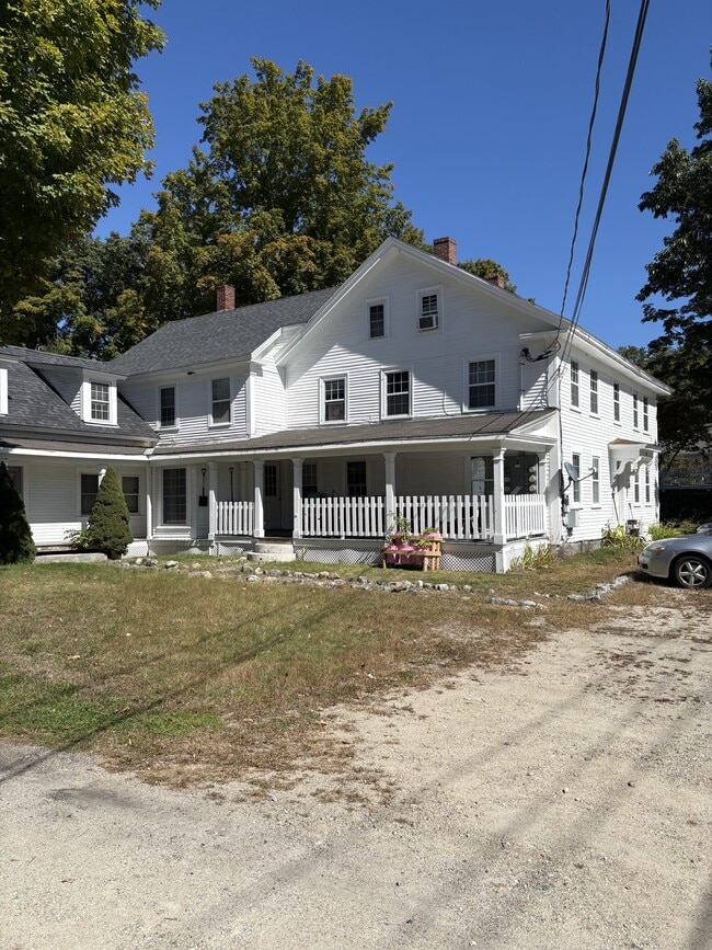 Building Photo - 115 Main St