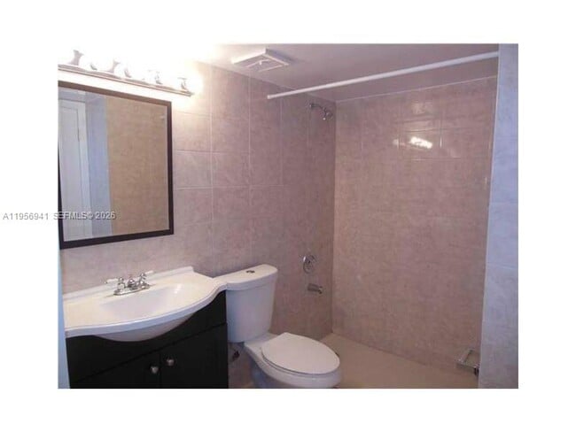 Building Photo - 9061 SW 141st Pl