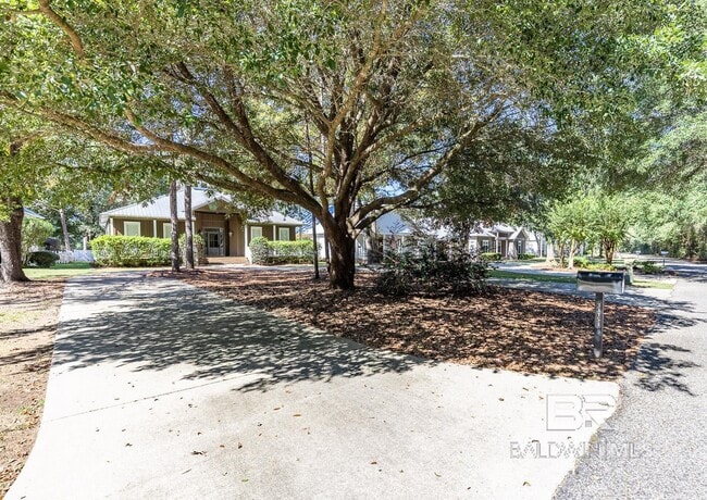 Building Photo - 33151 Shinnecock Ln