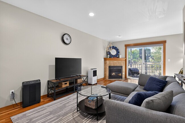 Foto del edificio - 9237 17th Ave SW