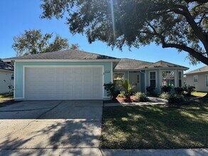 Building Photo - 3696 Barbizon Cir N