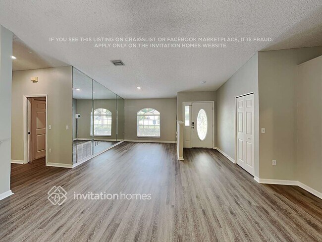 Foto del edificio - 2838 56th Ave Cir E