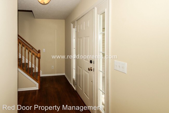 Building Photo - 5 br, 2.5 bath House - 8726 Providence Dr