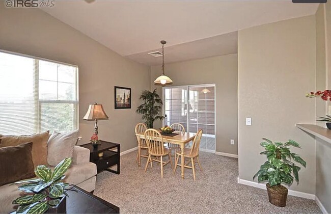 Foto del edificio - 2202 Owens Ave