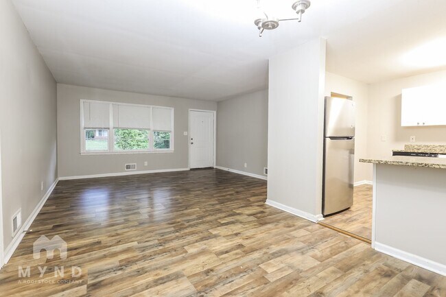 Foto del edificio - 2644 Butner Rd