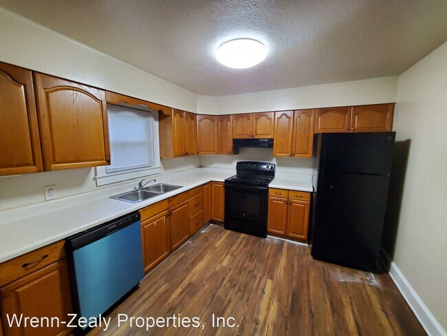 Foto del edificio - 3 br, 2 bath House - 1717 Grove Street