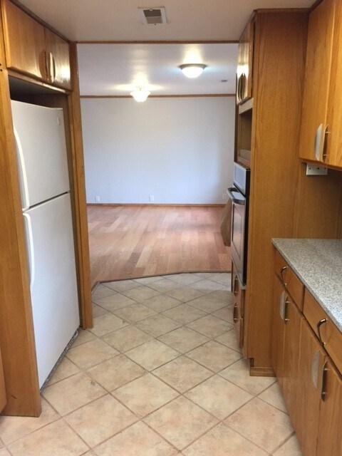 Foto del edificio - 3 Bed 1 Bath Updated SFR in Renton Highlands