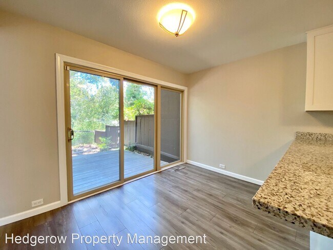 Building Photo - 3 br, 2.5 bath House - 3146 Valley Green Lane