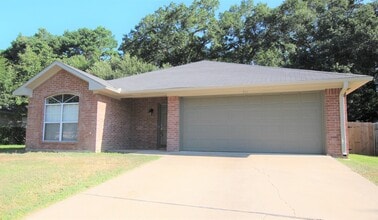 Building Photo - 391 Frederick Cir