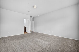 Building Photo - 2330 Georgina Falls Dr