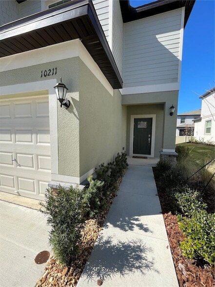 Foto del edificio - 10211 Trumpet Honeysuckle Wy