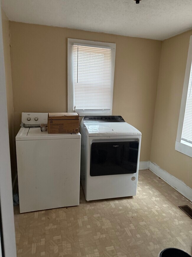 Foto del edificio - 5593 NC 48