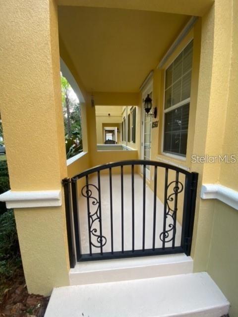Foto del edificio - 8561 Insular Ln