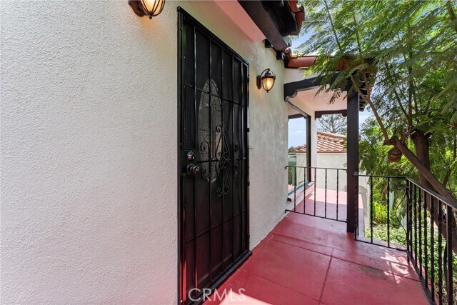 Foto del edificio - 1228 N Lemon St
