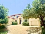 Foto principal - Impressive Mediterranean-Style Home with 4...