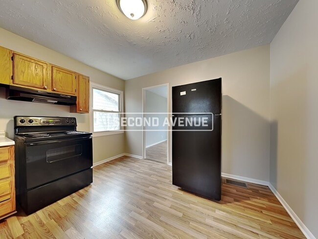 Building Photo - 1722 Monterey Ct