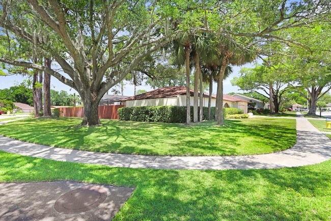 Building Photo - 13919 Wellesford Way