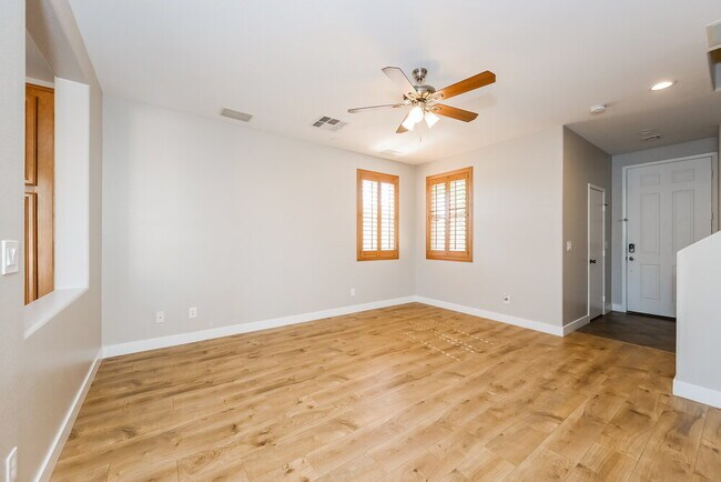 Foto del edificio - 44 Beach Haven Ave