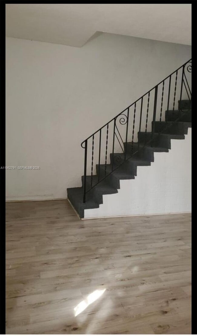 Foto del edificio - 1545 NW 81st St.