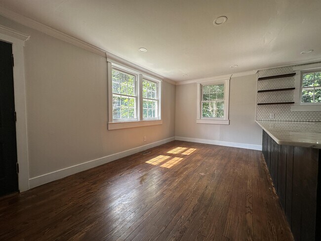 Foto del edificio - 4114 Rockdale Ave