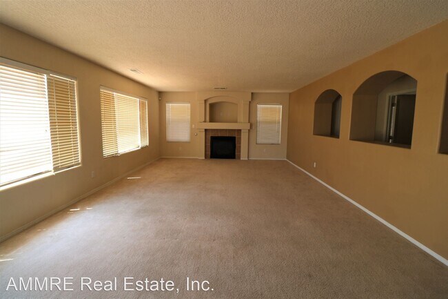 Building Photo - 5 br, 3.5 bath House - 9632 Pago Pl NW