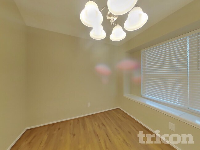 Foto del edificio - 1314 Jasmine Dr