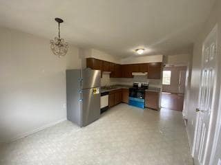 Foto del edificio - 1185 Forrest Dr