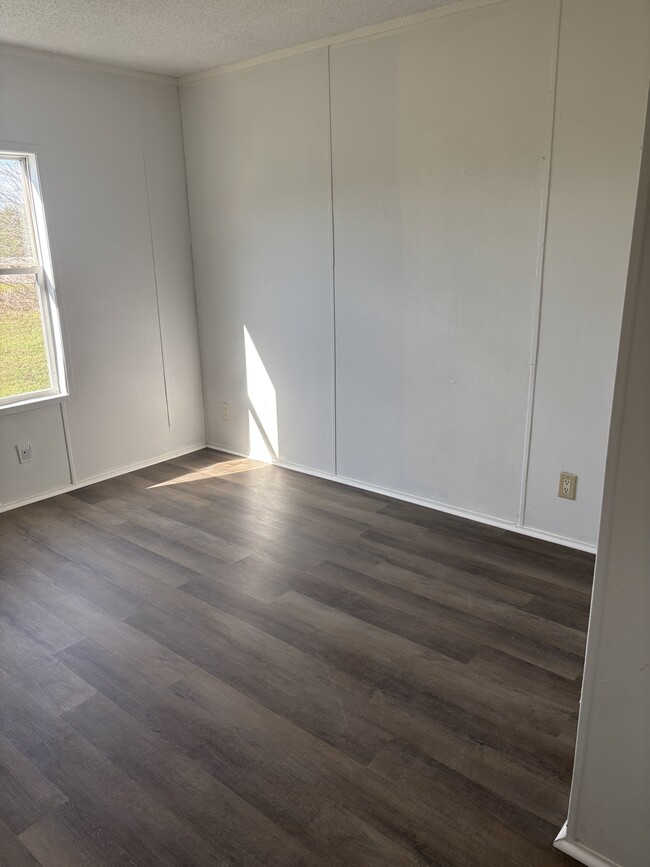 Building Photo - 1010 Cannery Rd