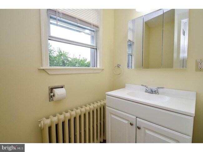 Foto del edificio - 1726 8th St